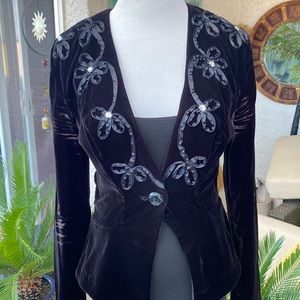 ▪️🖤▪️BLACK CRUSHED VELVET JACKET W/TAIL▪️🖤▪️